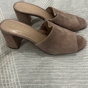 Essex lane size 9 taupe/tan mule